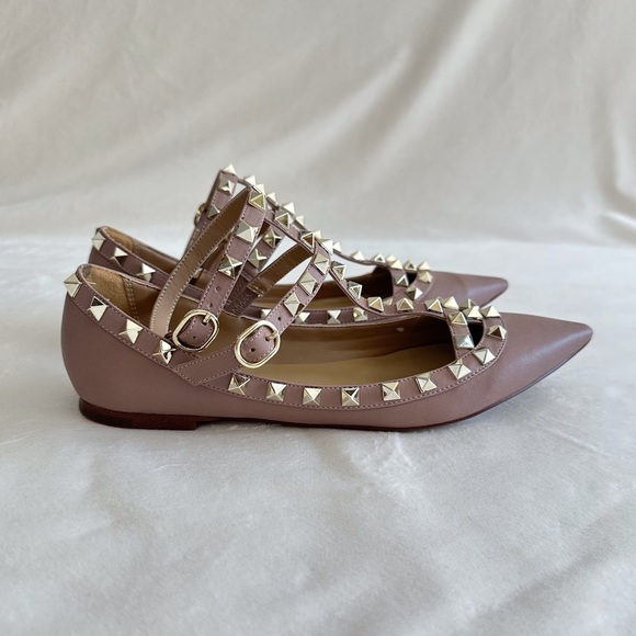 Kaitlyn Pan Studded T-Strap Flats - Picture 2 of 14
